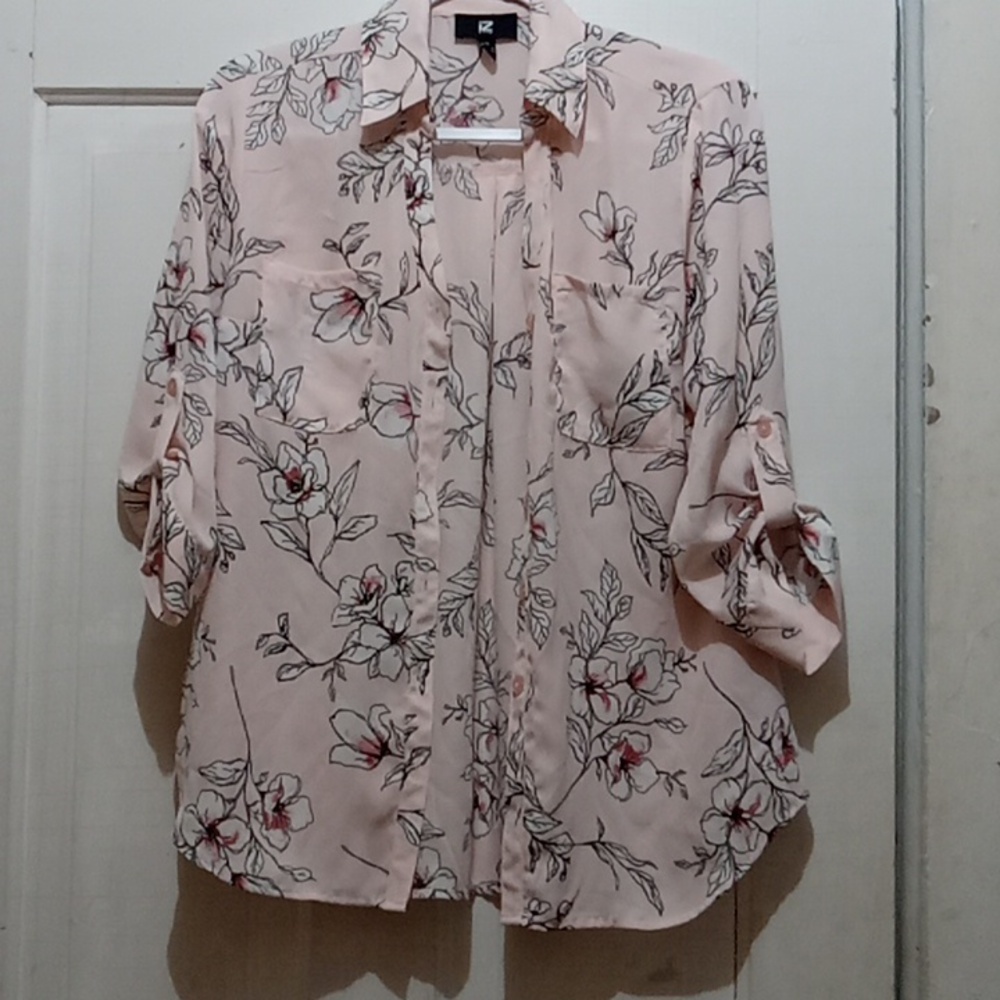 Dressy/Casual Button up